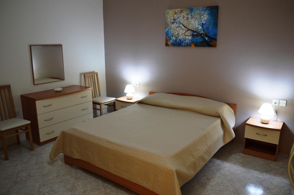 The April Maisonette Marsaskala Dış mekan fotoğraf