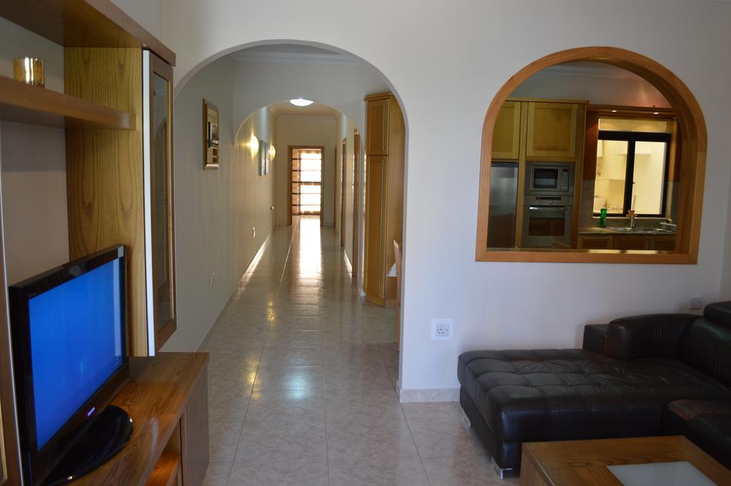 The April Maisonette Marsaskala Dış mekan fotoğraf