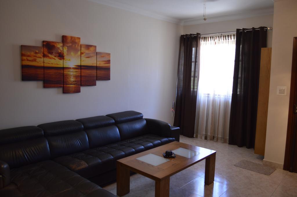 The April Maisonette Marsaskala Dış mekan fotoğraf